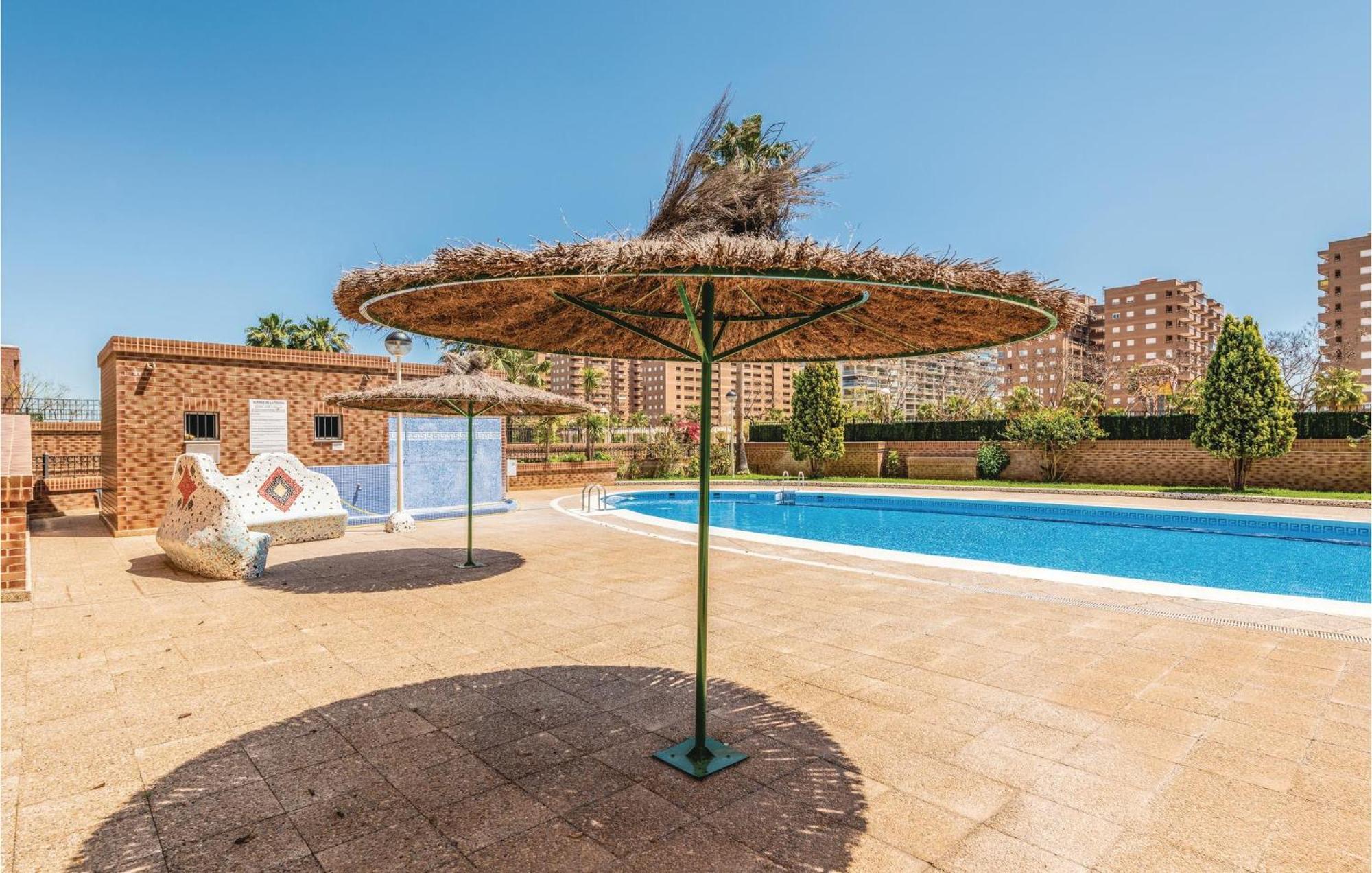 Amazing Apartment In Oropesa Del Mar With Kitchen エクステリア 写真