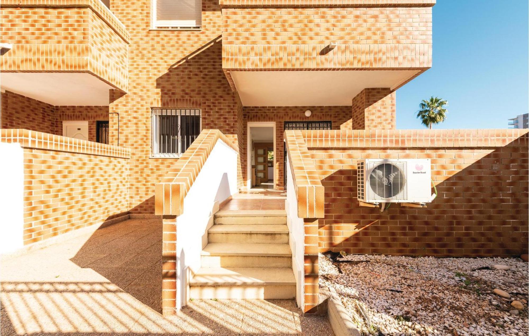 Amazing Apartment In Oropesa Del Mar With Kitchen エクステリア 写真